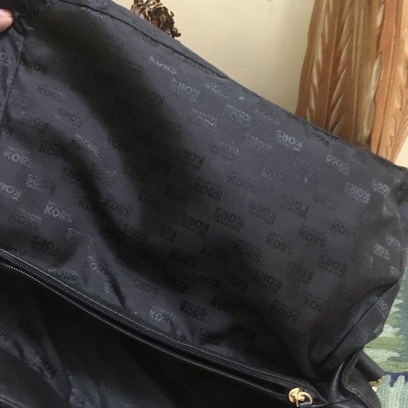 Authentic Michael Kors Whipstitch Hamilton East West Tote - Picture 4 of 16